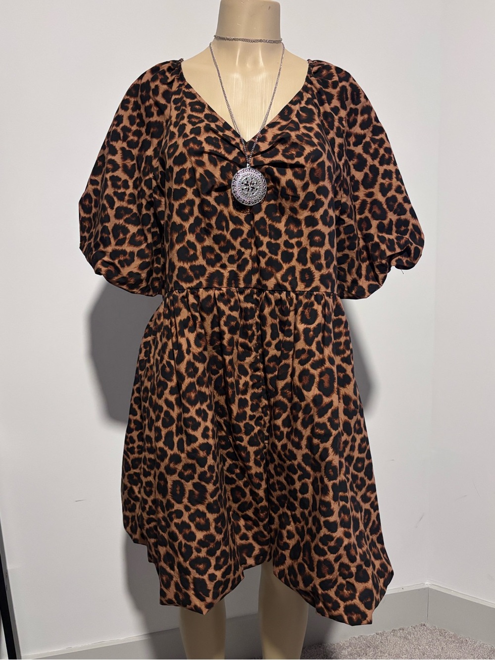 Time and Tru Leopard Print Puff-Sleeve Dress - Brown and Black